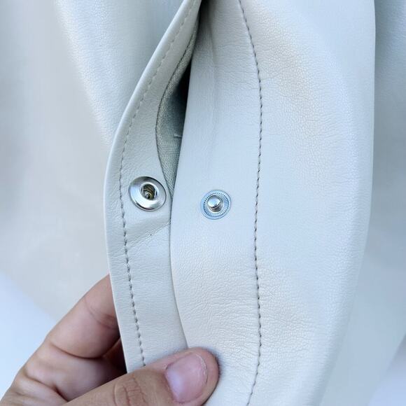 Agolde Calla Vegan Leather Collared Shirt Jacket Shacket Cream Ecru Small - Picture 9 of 14